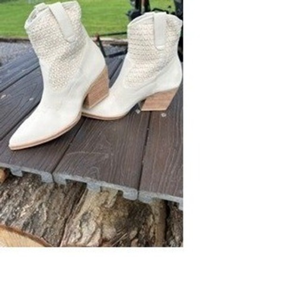 Dolce Vita Cream Leather Woven Western Ankle Boots Pointed Toe Block Heel 6.5